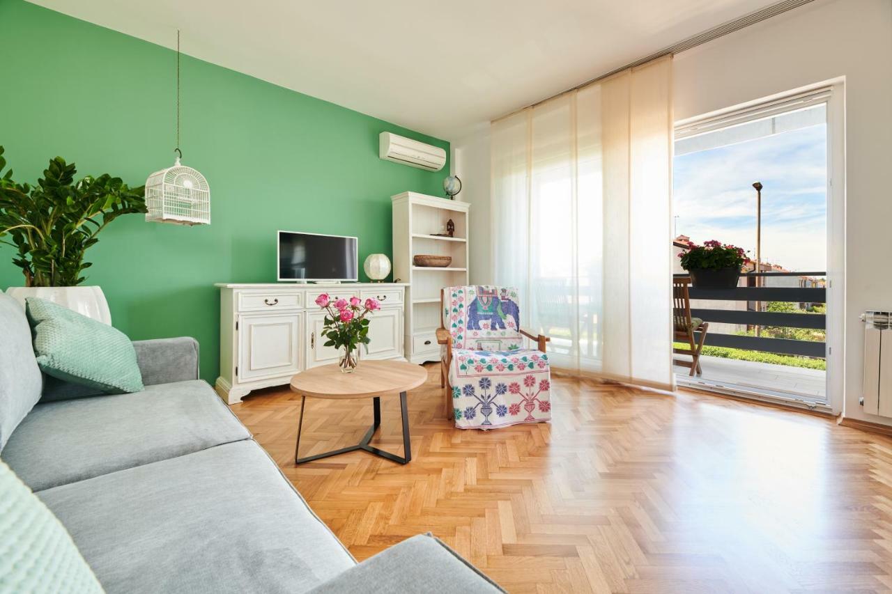 Morning Light Apartment Umag Luaran gambar